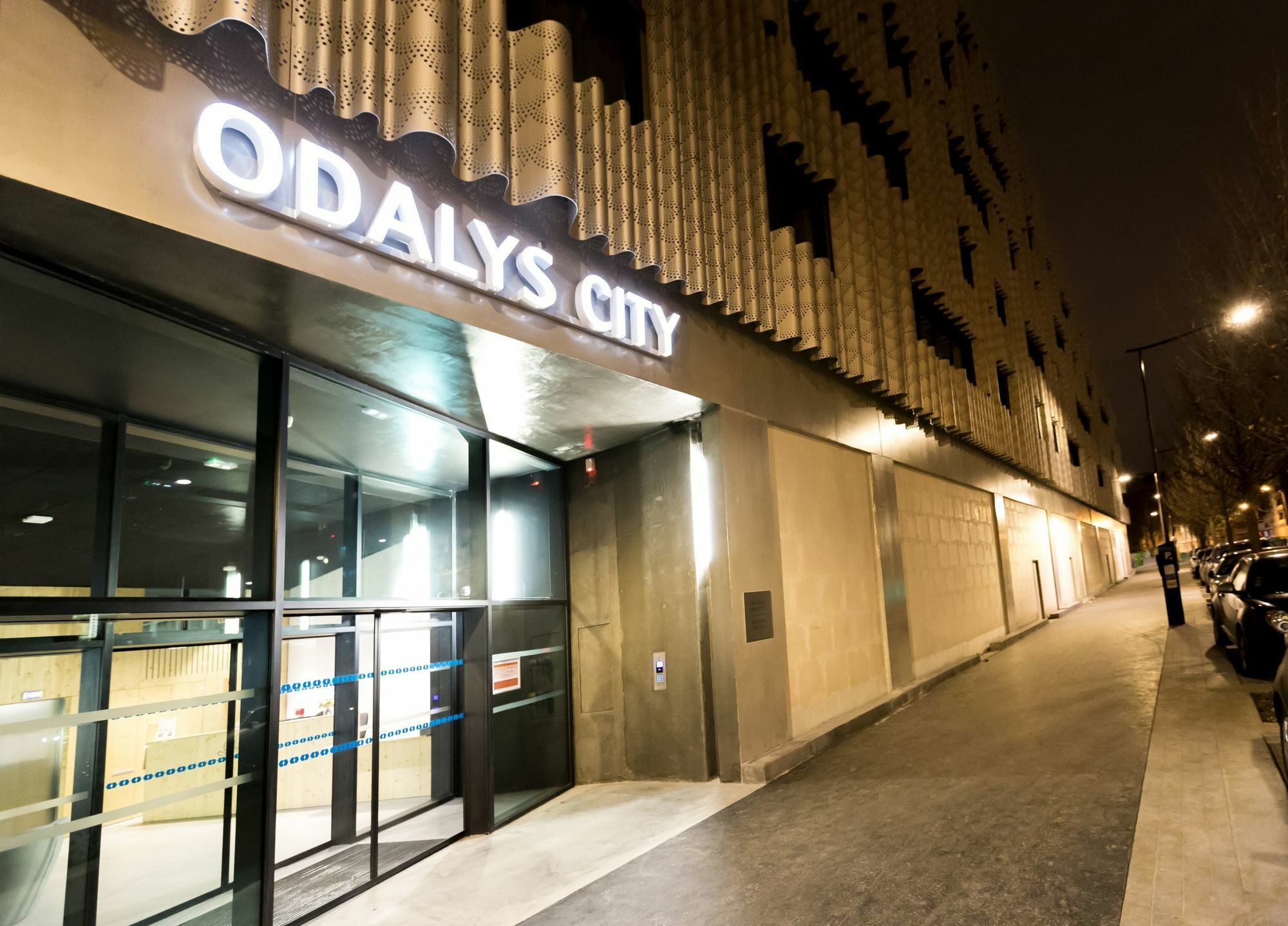 Odalys City Paris XVII Aparthotel Exterior photo